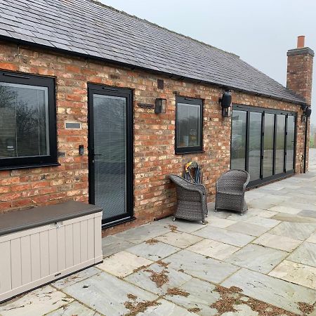 Luxury Studio Cottage At Foot Of Yorkshire Wolds Bagian luar foto